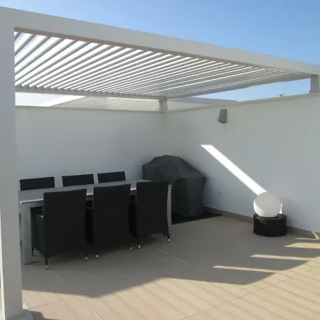 Los Arqueros Beach Apartment *