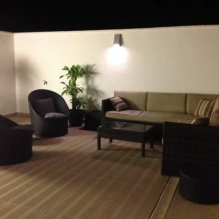 Los Arqueros Beach Apartment *