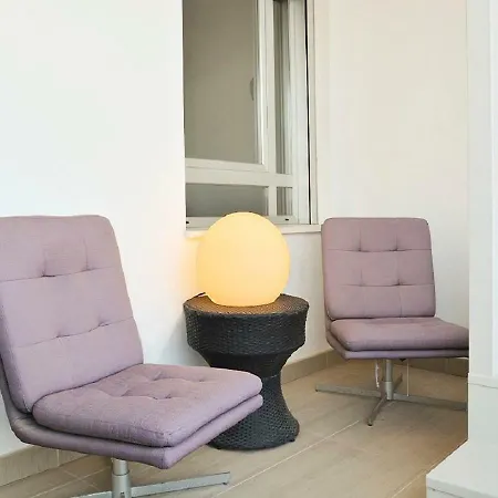 Los Arqueros Beach Apartment *