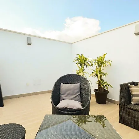 Los Arqueros Beach Apartment