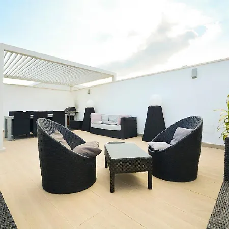 Los Arqueros Beach Apartment Marbella